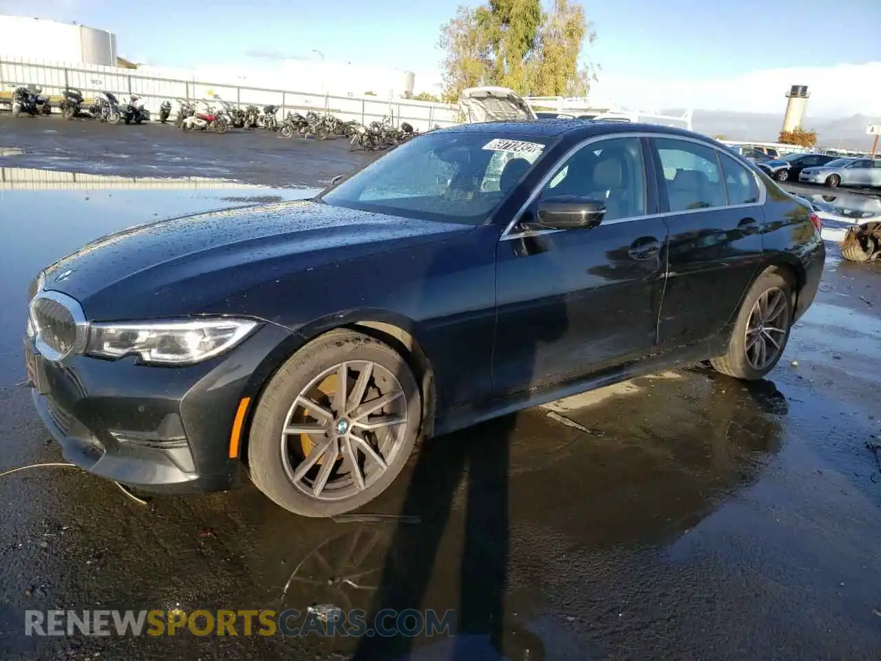1 Photograph of a damaged car 3MW5R7J00M8C18385 BMW 3 SERIES 2021
