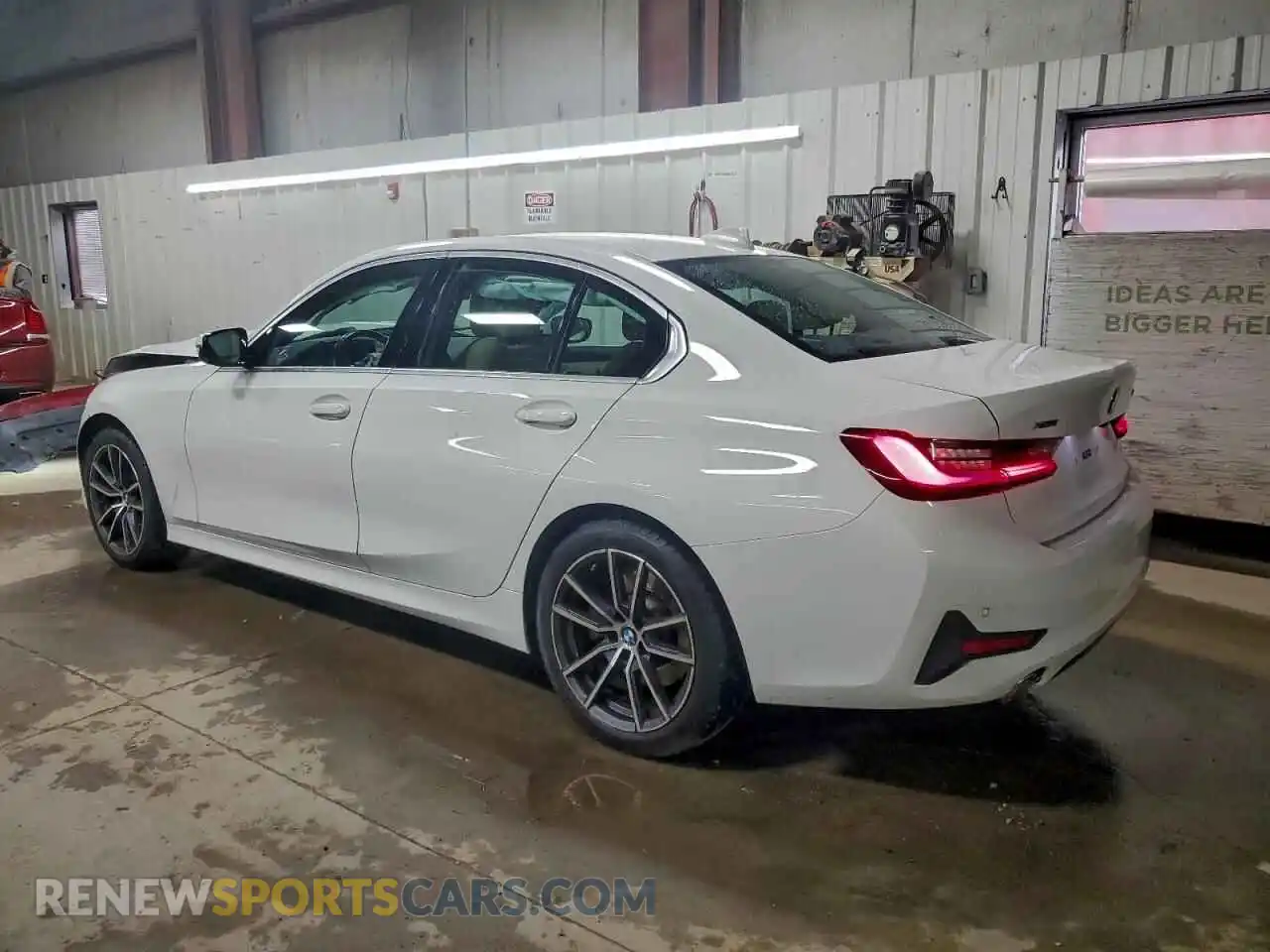 2 Photograph of a damaged car 3MW5R7J01M8B85347 BMW 3 SERIES 2021