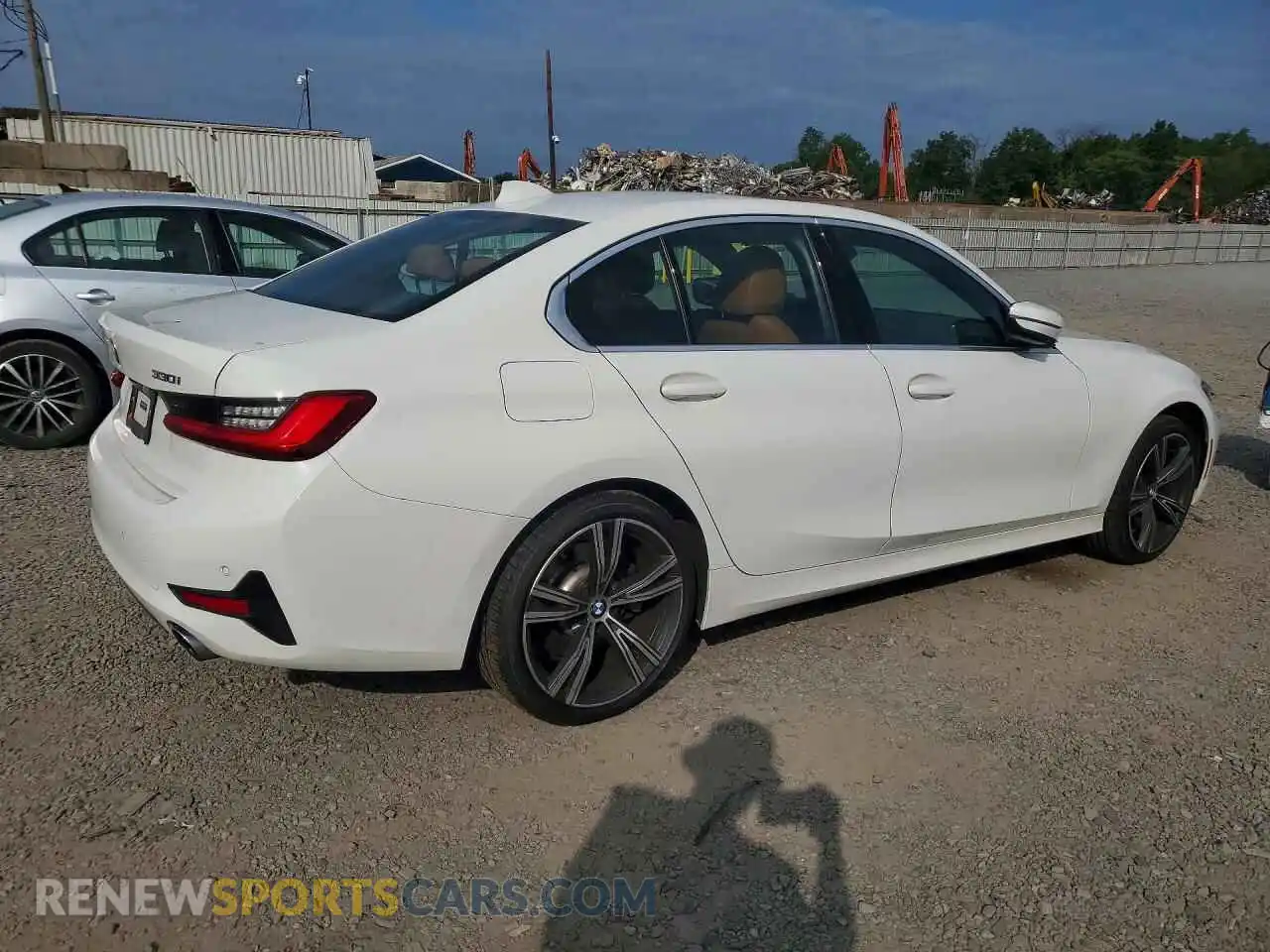 3 fotografías del automóvil dañado 3MW5R7J02M8B92811 BMW 3 SERIES 2021