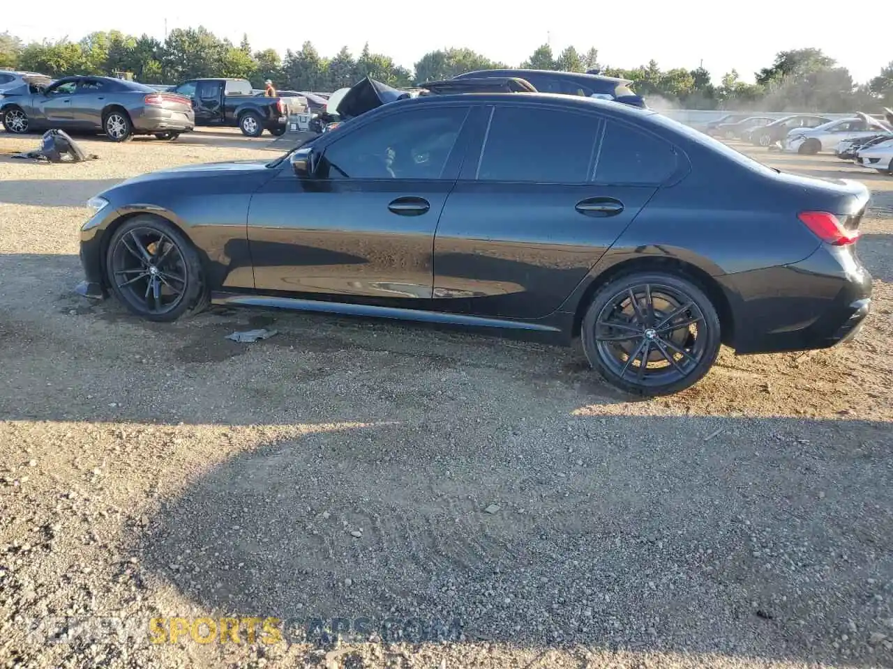 2 Photograph of a damaged car 3MW5R7J02M8C03676 BMW 3 SERIES 2021