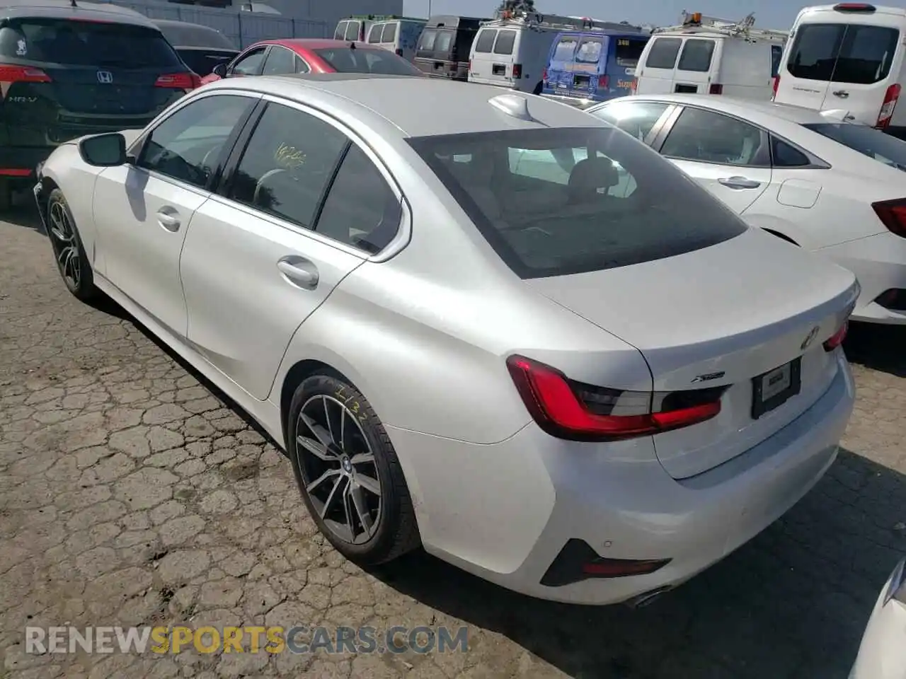 3 Photograph of a damaged car 3MW5R7J02M8C17495 BMW 3 SERIES 2021