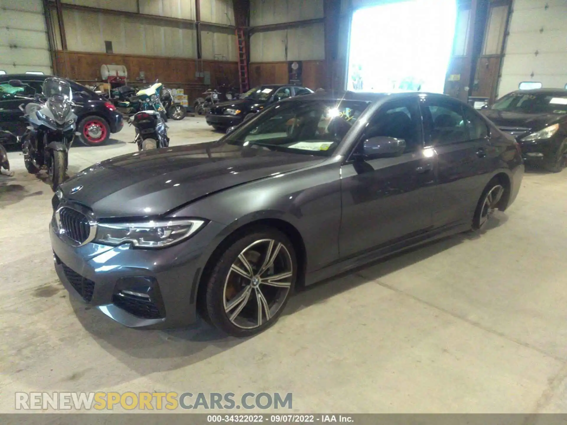 2 Photograph of a damaged car 3MW5R7J03M8B53239 BMW 3 SERIES 2021