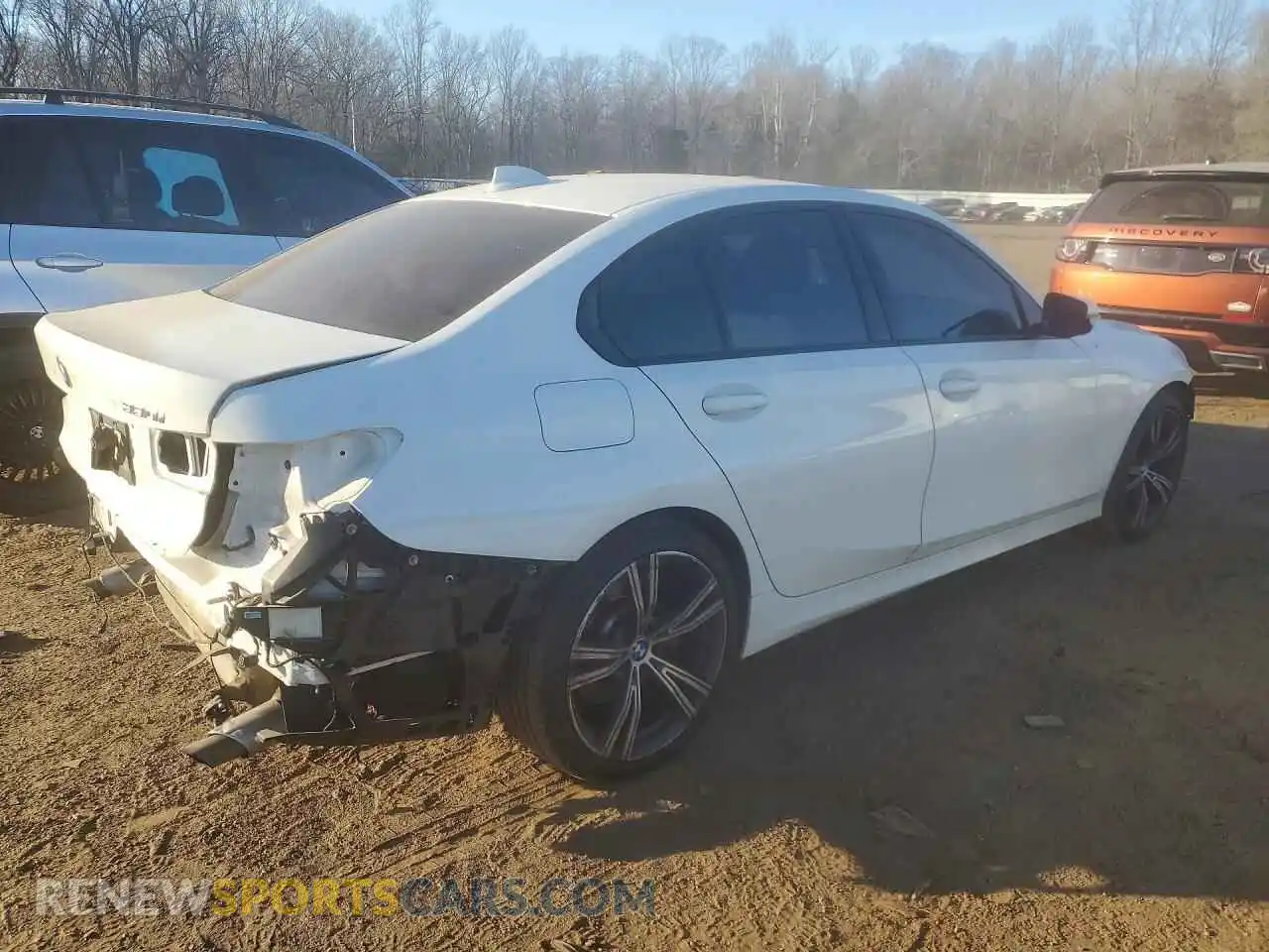 3 Photograph of a damaged car 3MW5R7J03M8B57520 BMW 3 SERIES 2021