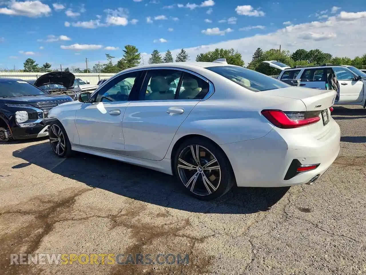 2 Фотография поврежденного автомобиля 3MW5R7J04M8B63374 BMW 3 SERIES 2021