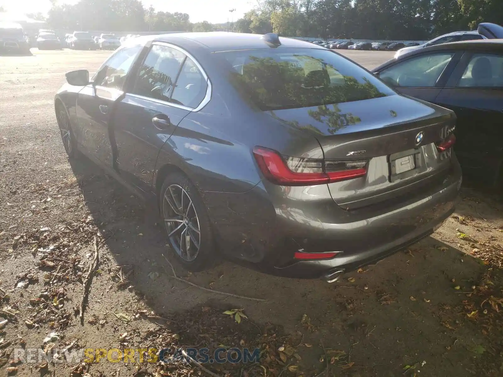 3 Photograph of a damaged car 3MW5R7J04M8B70955 BMW 3 SERIES 2021