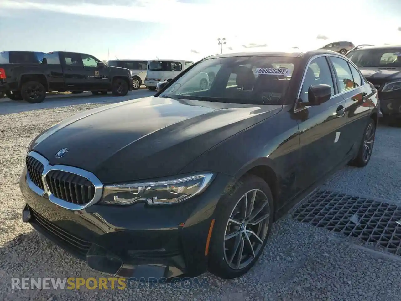 2 Photograph of a damaged car 3MW5R7J04M8C17353 BMW 3 SERIES 2021