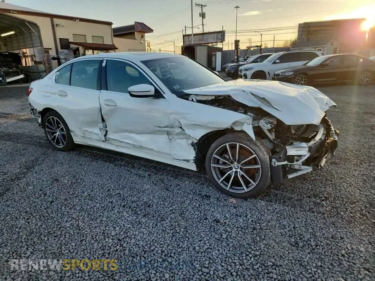 1 Photograph of a damaged car 3MW5R7J05M8B80216 BMW 3 SERIES 2021