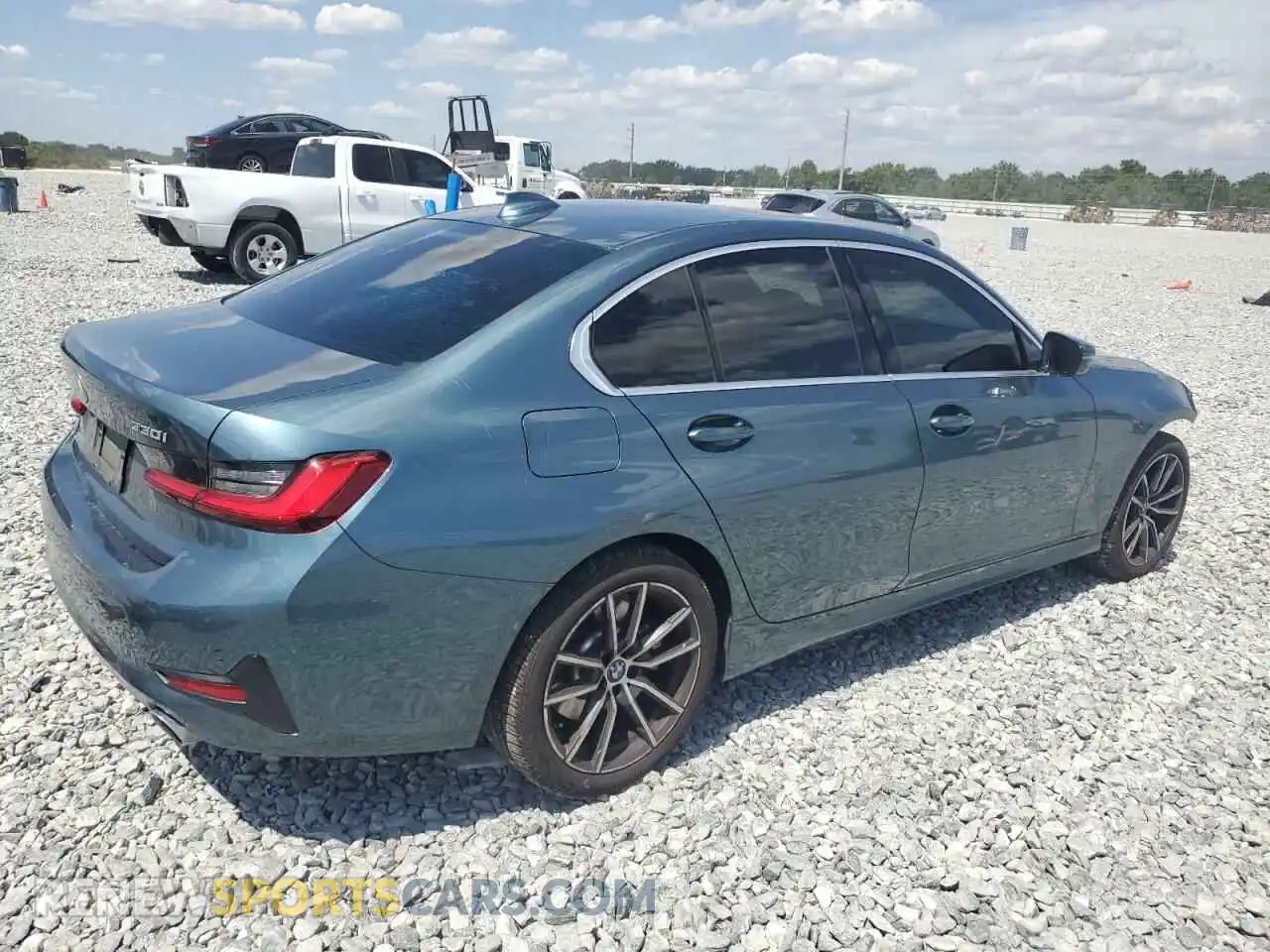 3 Photograph of a damaged car 3MW5R7J06M8B72870 BMW 3 SERIES 2021