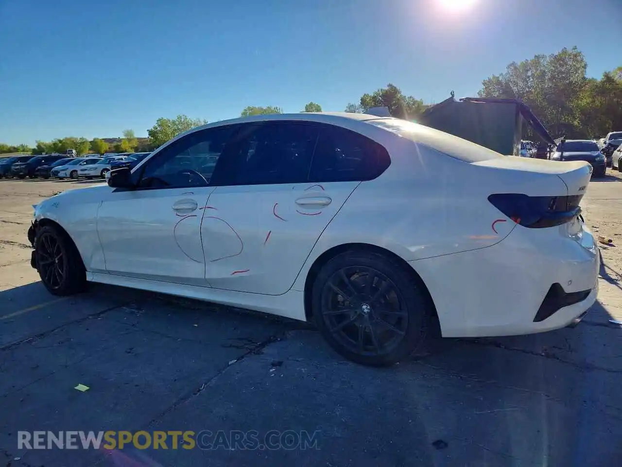2 Photograph of a damaged car 3MW5R7J06M8B74196 BMW 3 SERIES 2021