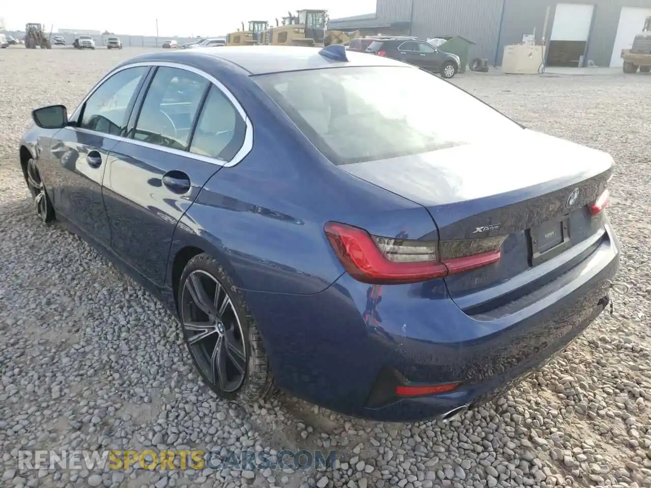3 Photograph of a damaged car 3MW5R7J06M8B92567 BMW 3 SERIES 2021