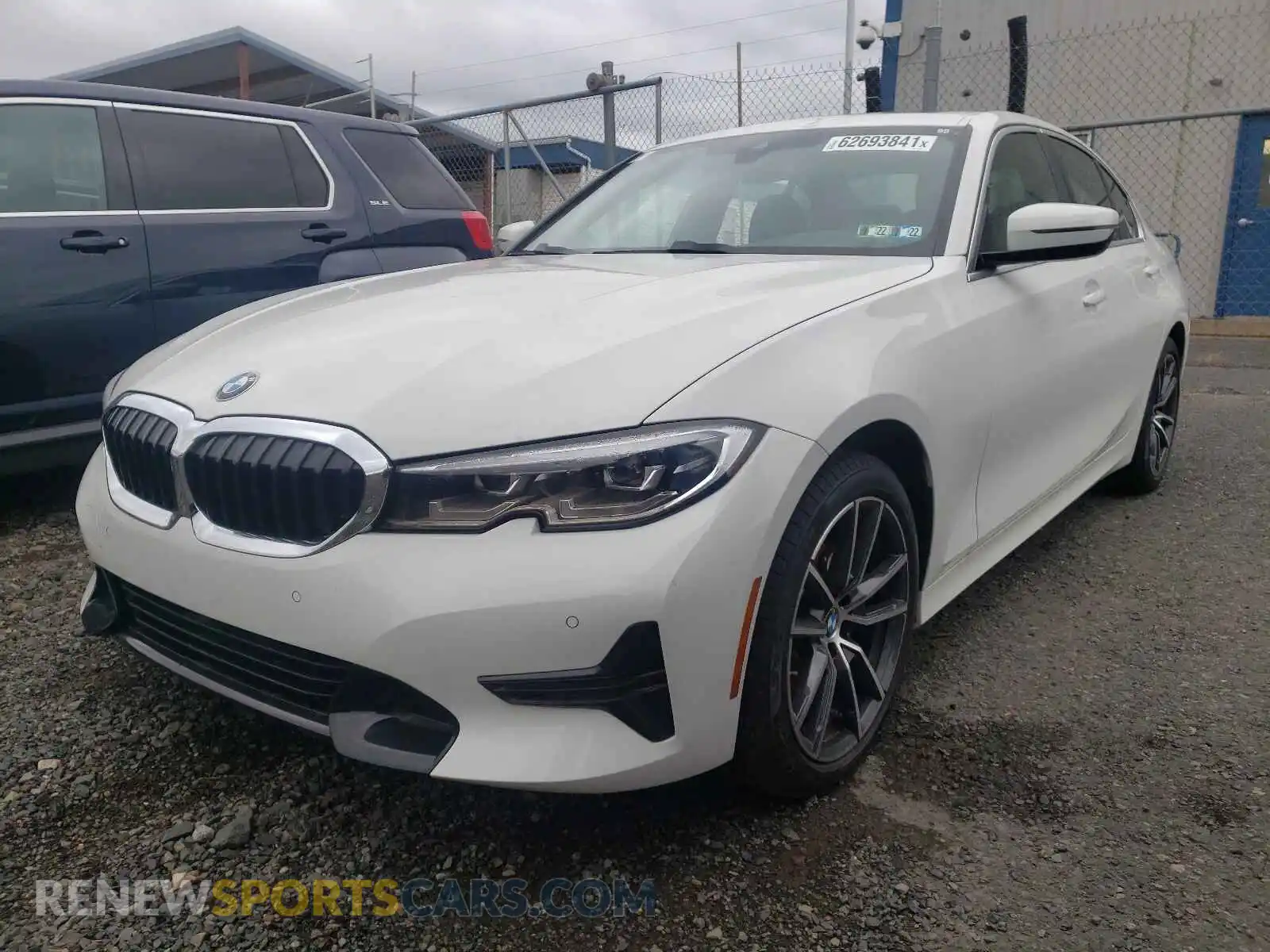 2 Photograph of a damaged car 3MW5R7J06M8C12414 BMW 3 SERIES 2021