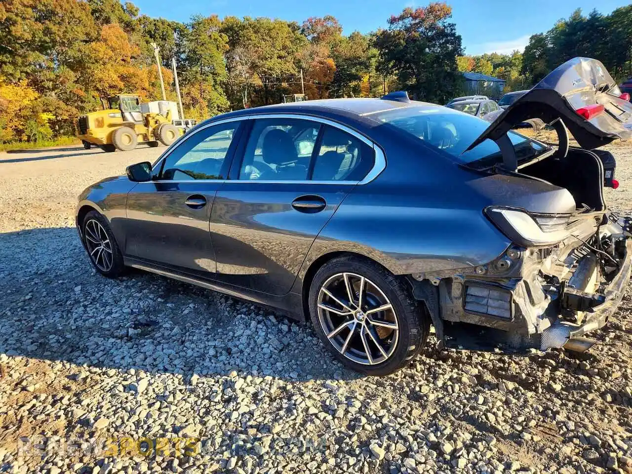 2 fotografías del automóvil dañado 3MW5R7J07M8B71050 BMW 3 SERIES 2021