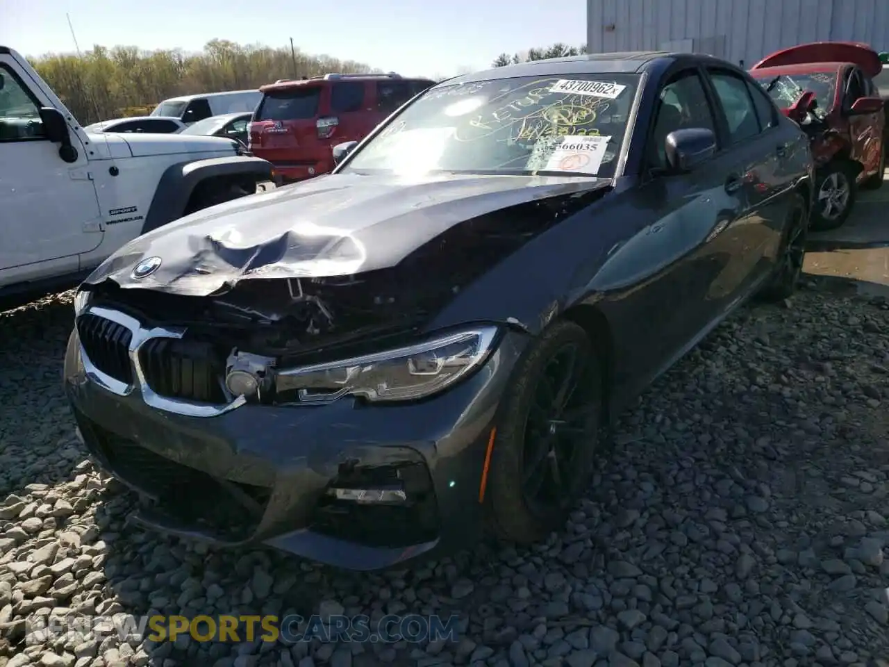 2 Photograph of a damaged car 3MW5R7J07M8C03172 BMW 3 SERIES 2021