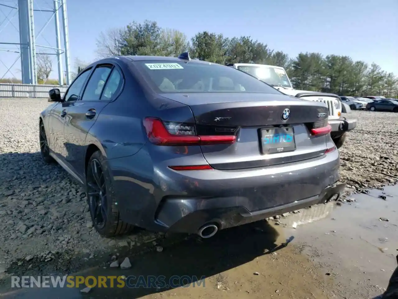 3 Photograph of a damaged car 3MW5R7J07M8C03172 BMW 3 SERIES 2021