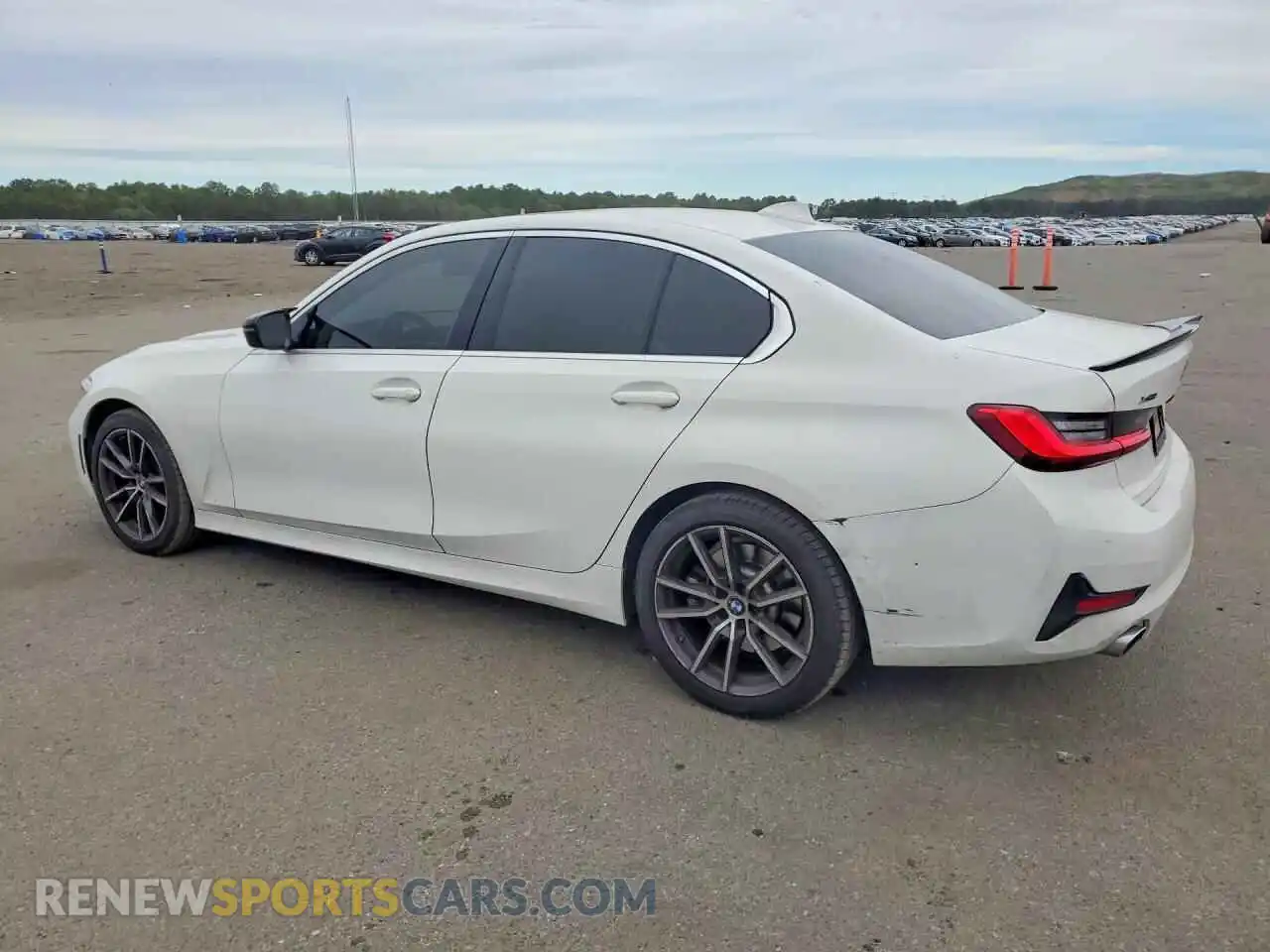 2 Фотография поврежденного автомобиля 3MW5R7J09M8B73043 BMW 3 SERIES 2021