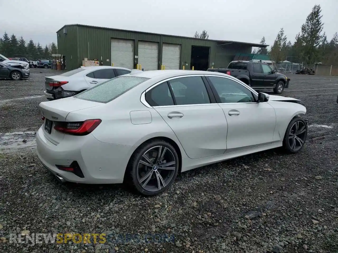 3 Photograph of a damaged car 3MW5R7J0XM8B95570 BMW 3 SERIES 2021