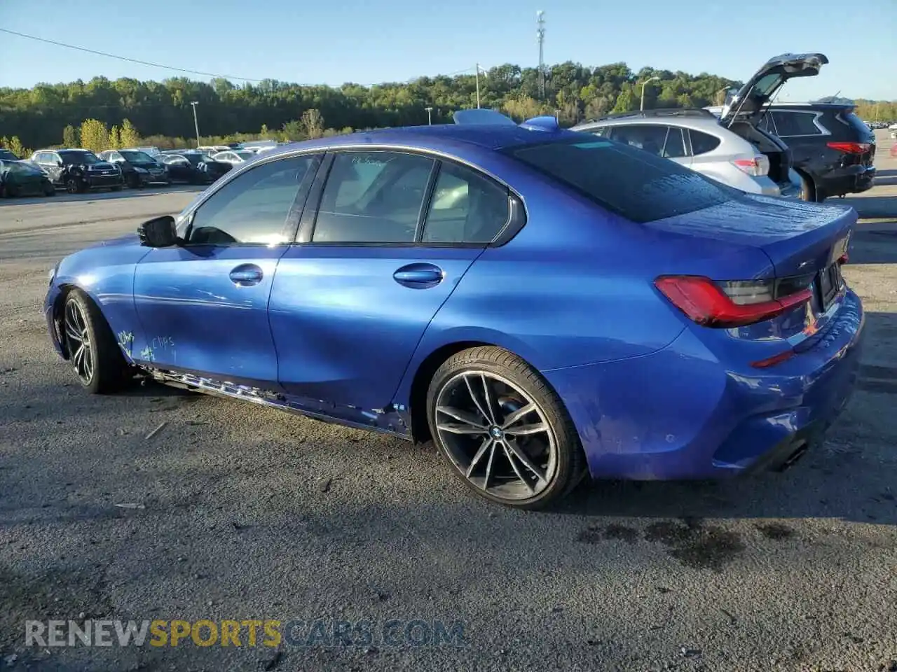 2 Photograph of a damaged car 3MW5R7J0XM8C14425 BMW 3 SERIES 2021