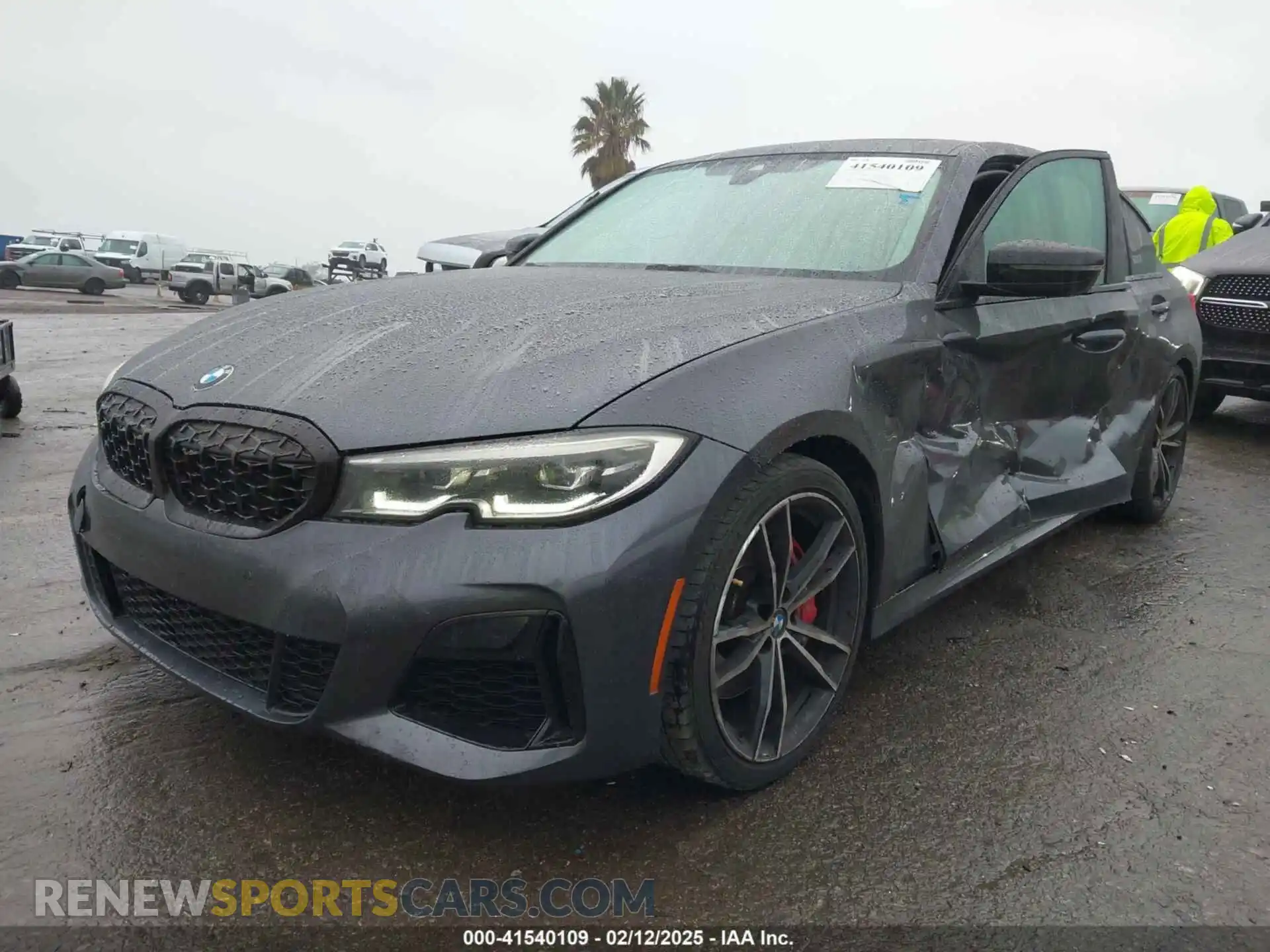 2 Photograph of a damaged car 3MW5U7J05M8B65732 BMW 3 SERIES 2021