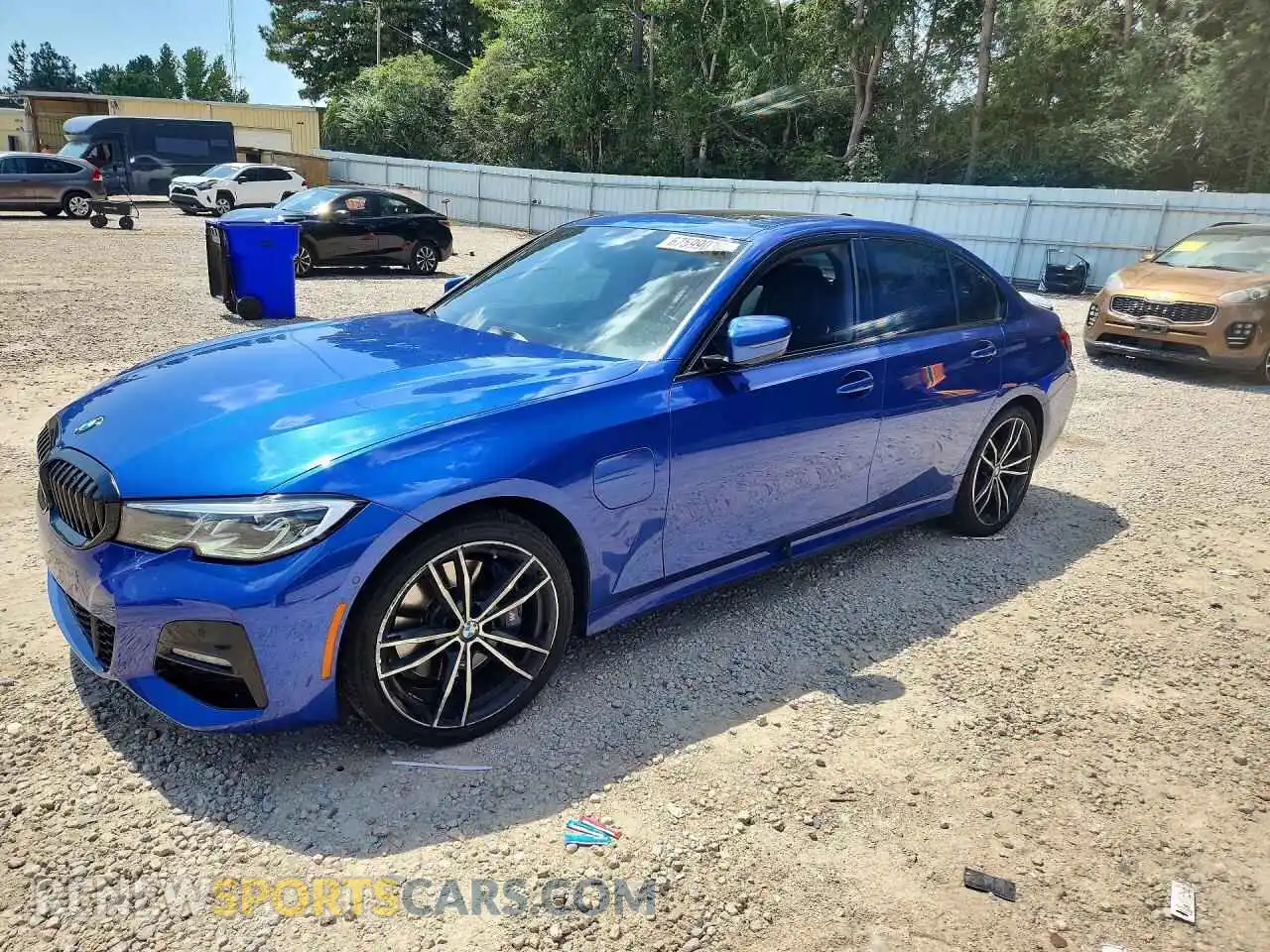 1 Photograph of a damaged car WBA5P7C00MFJ92235 BMW 3 SERIES 2021