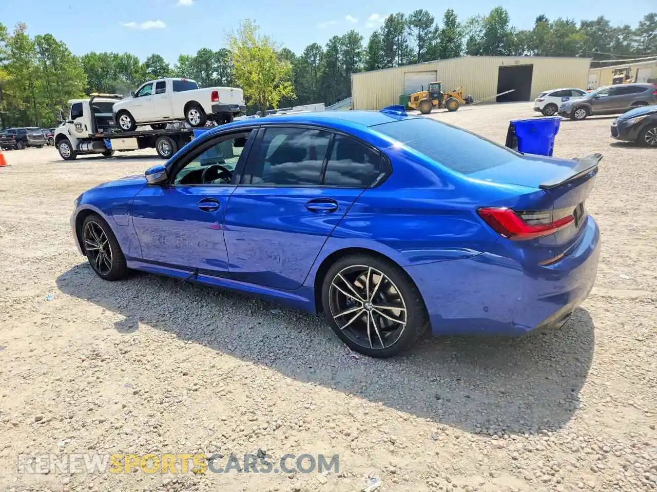 2 Photograph of a damaged car WBA5P7C00MFJ92235 BMW 3 SERIES 2021
