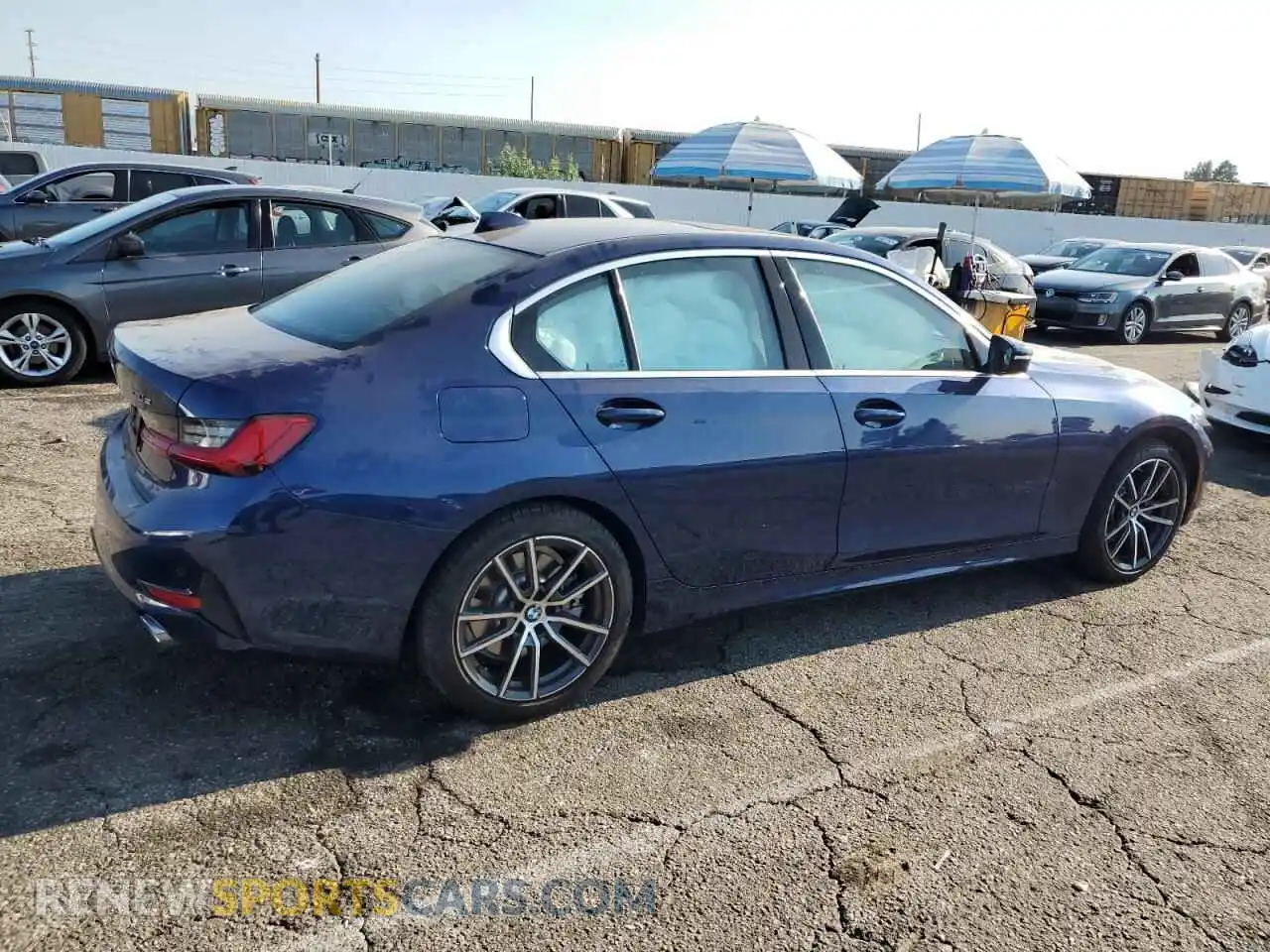 3 Photograph of a damaged car WBA5P7C0XMFJ81680 BMW 3 SERIES 2021