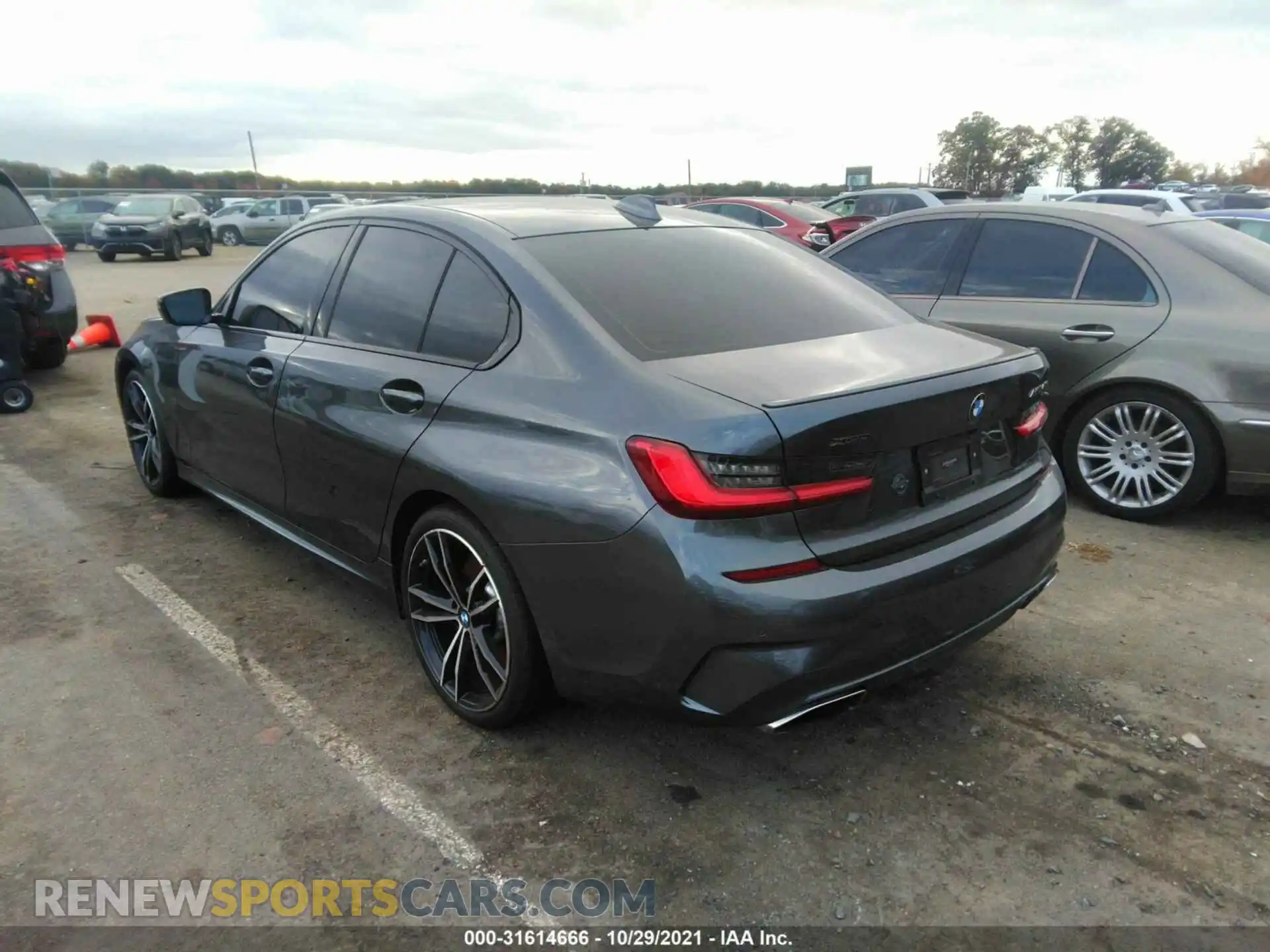3 Photograph of a damaged car WBA5U9C07MFK92871 BMW 3 SERIES 2021