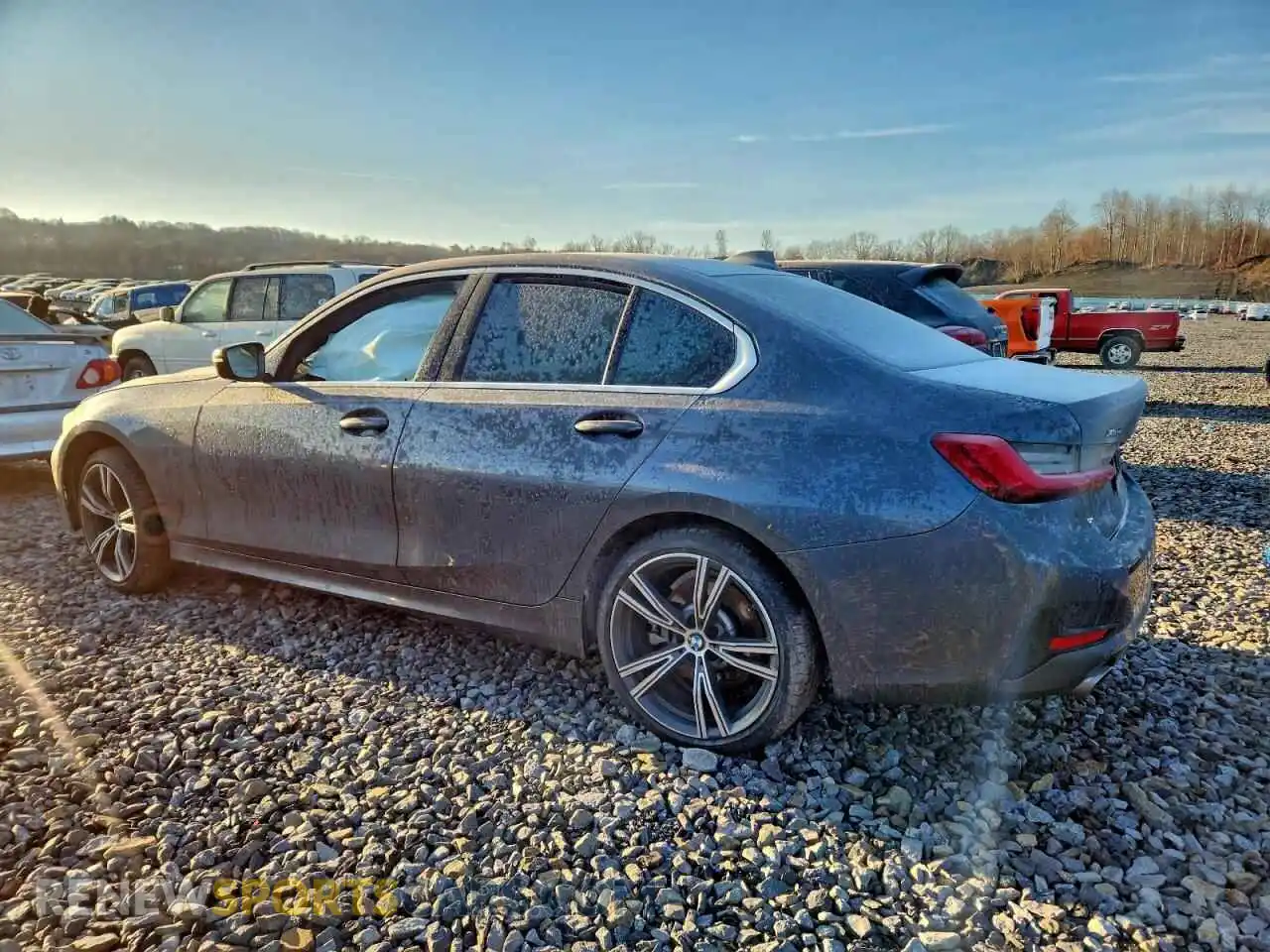 2 Фотография поврежденного автомобиля 3MW5R7J01N8C70349 BMW 3 SERIES 2022