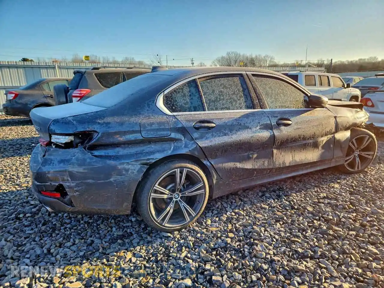 3 Фотография поврежденного автомобиля 3MW5R7J01N8C70349 BMW 3 SERIES 2022