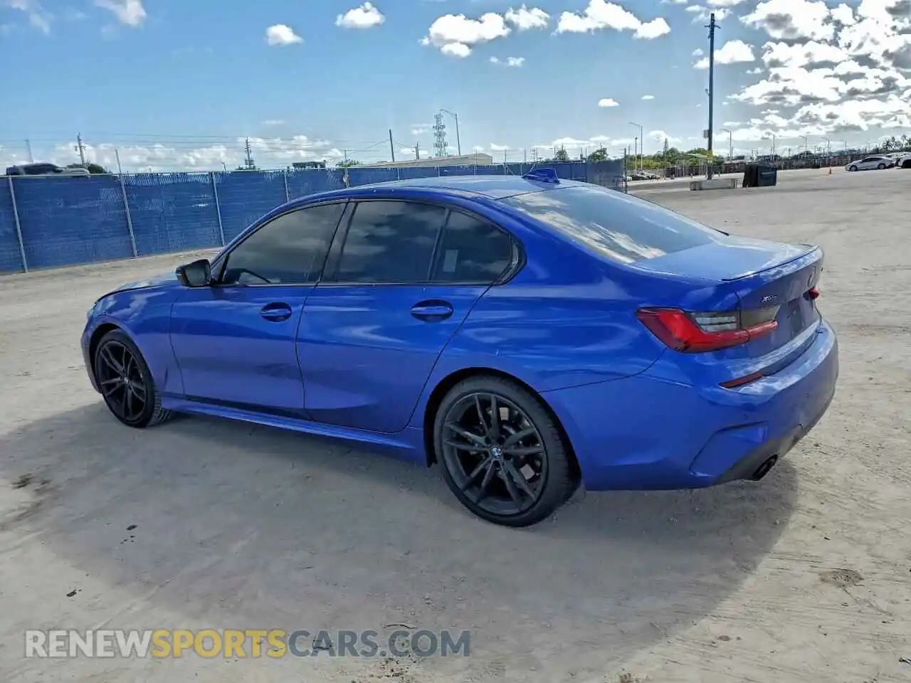 2 Фотография поврежденного автомобиля 3MW5R7J06N8C76227 BMW 3 SERIES 2022