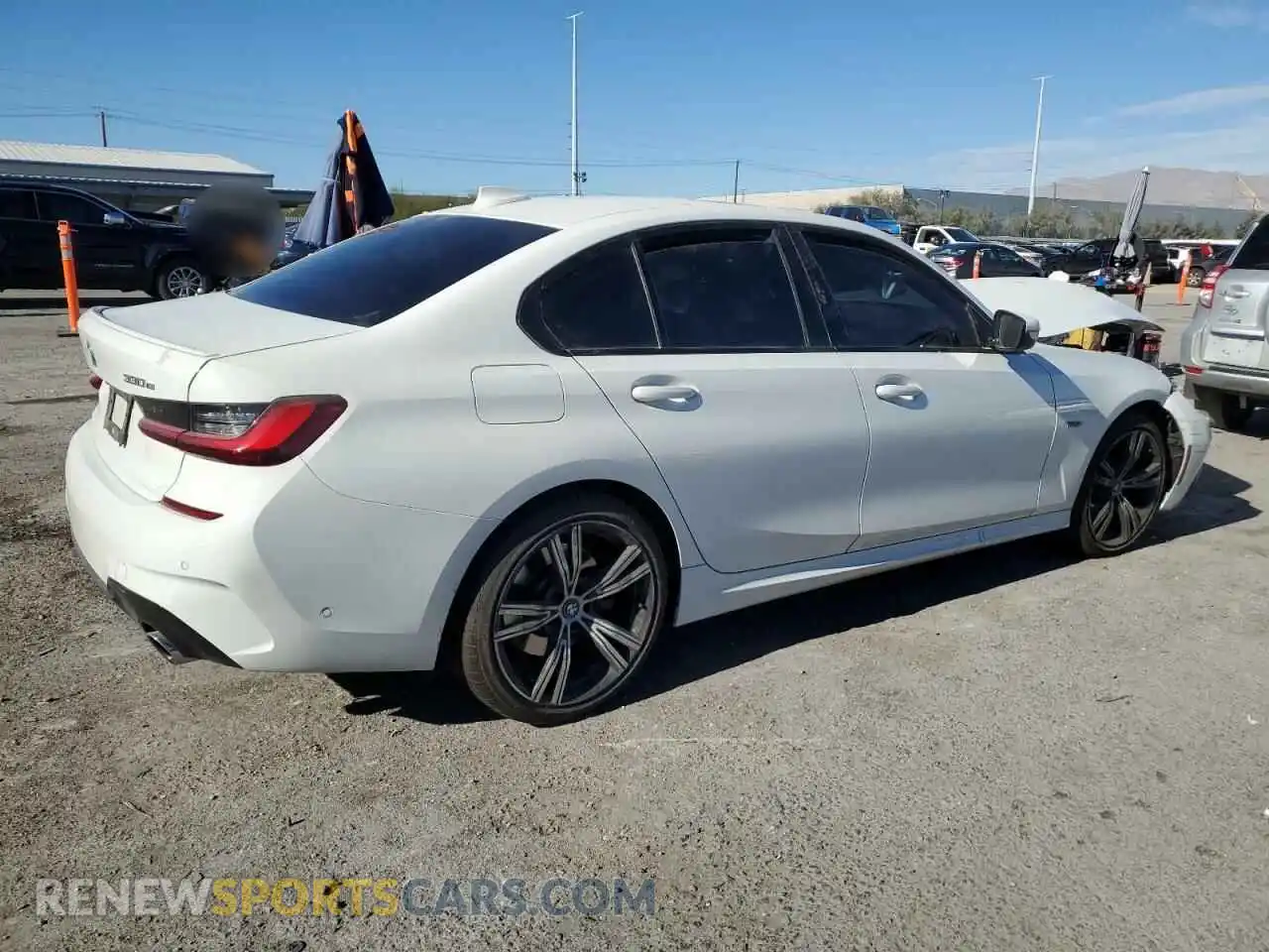 3 Photograph of a damaged car WBA5P7C01NFL62443 BMW 3 SERIES 2022