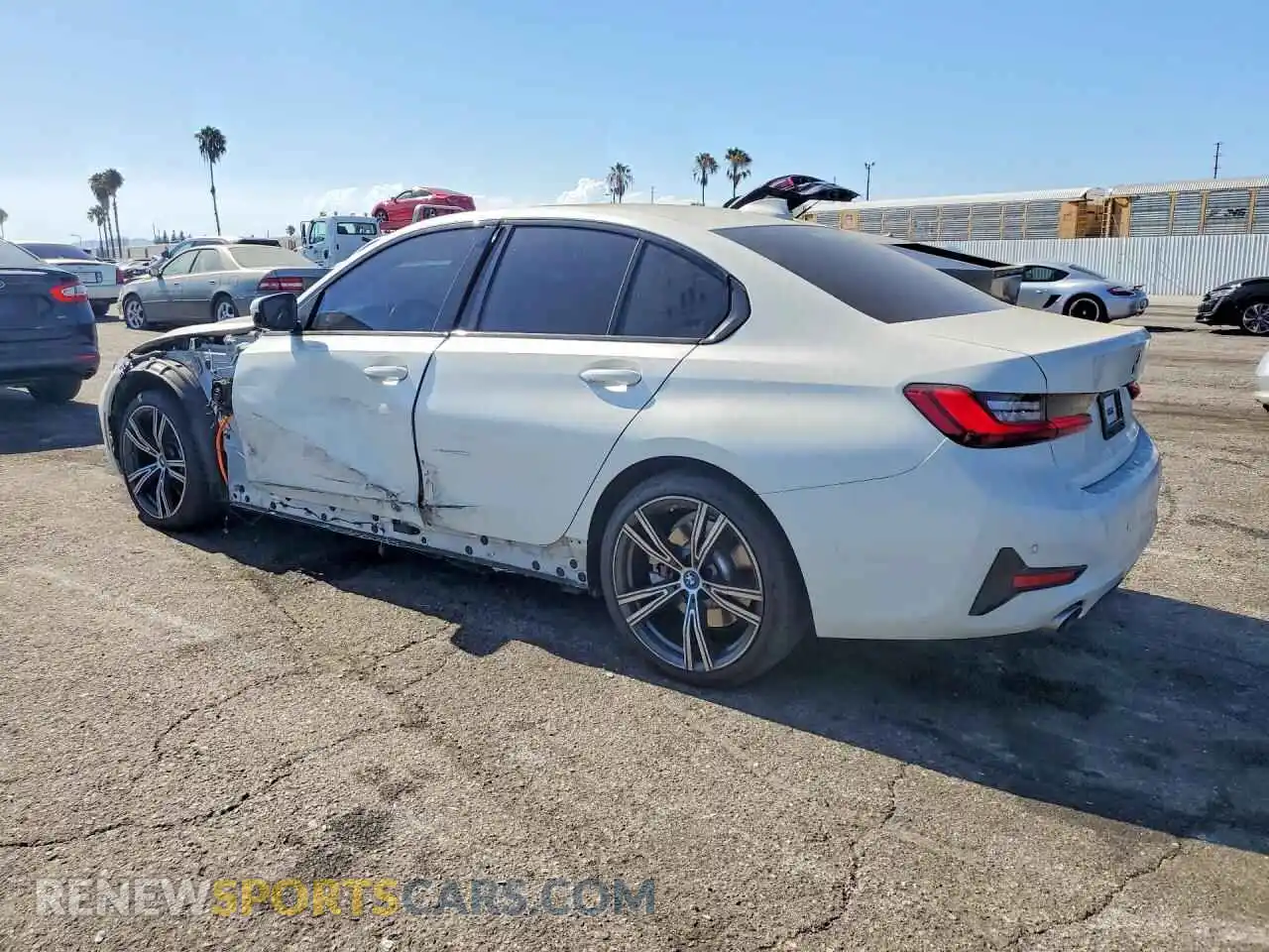2 Фотография поврежденного автомобиля WBA5P7C09NFL66269 BMW 3 SERIES 2022