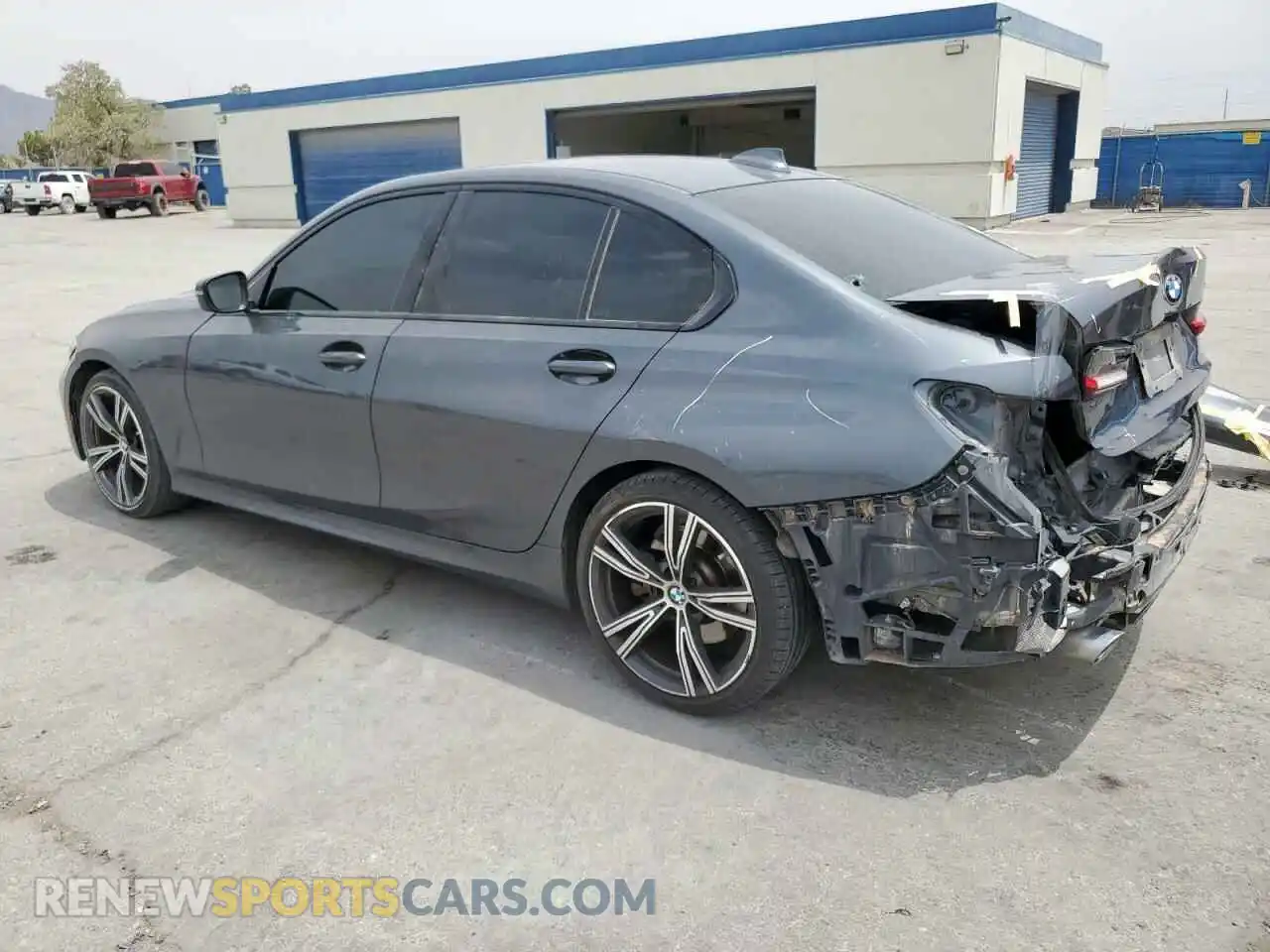 2 Photograph of a damaged car WBA5R1C01NFM02396 BMW 3 SERIES 2022