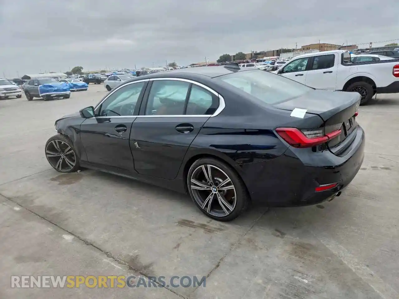2 Photograph of a damaged car WBA5R1C08NFM20345 BMW 3 SERIES 2022