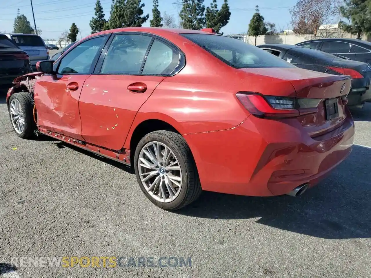 2 Photograph of a damaged car 3MW39FF05P8C84204 BMW 3 SERIES 2023