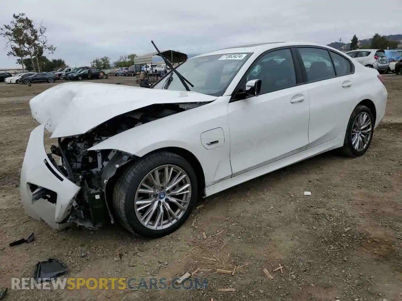 1 Photograph of a damaged car 3MW39FS07P8D25745 BMW 3 SERIES 2023