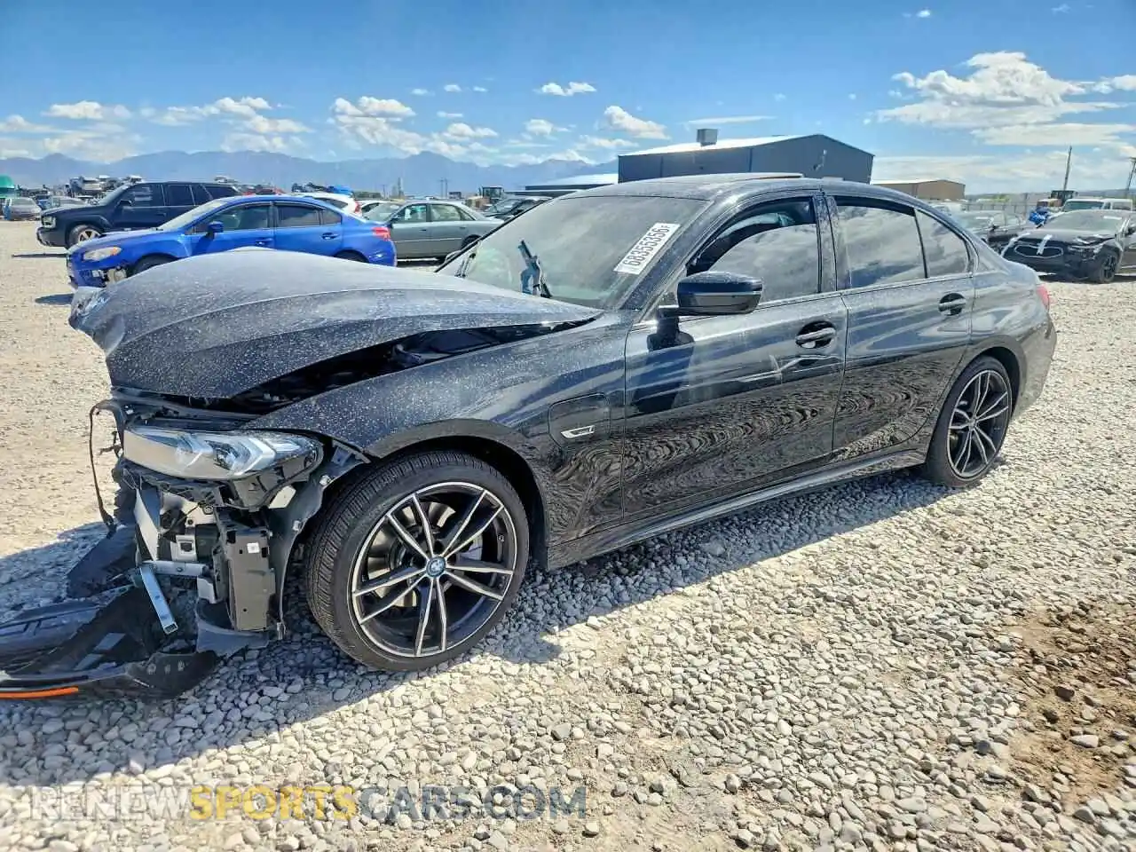 1 Photograph of a damaged car 3MW39FS08P8D08145 BMW 3 SERIES 2023