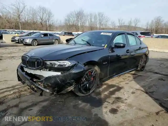 1 Фотография поврежденного автомобиля 3MW39FS0XP8D43902 BMW 3 SERIES 2023