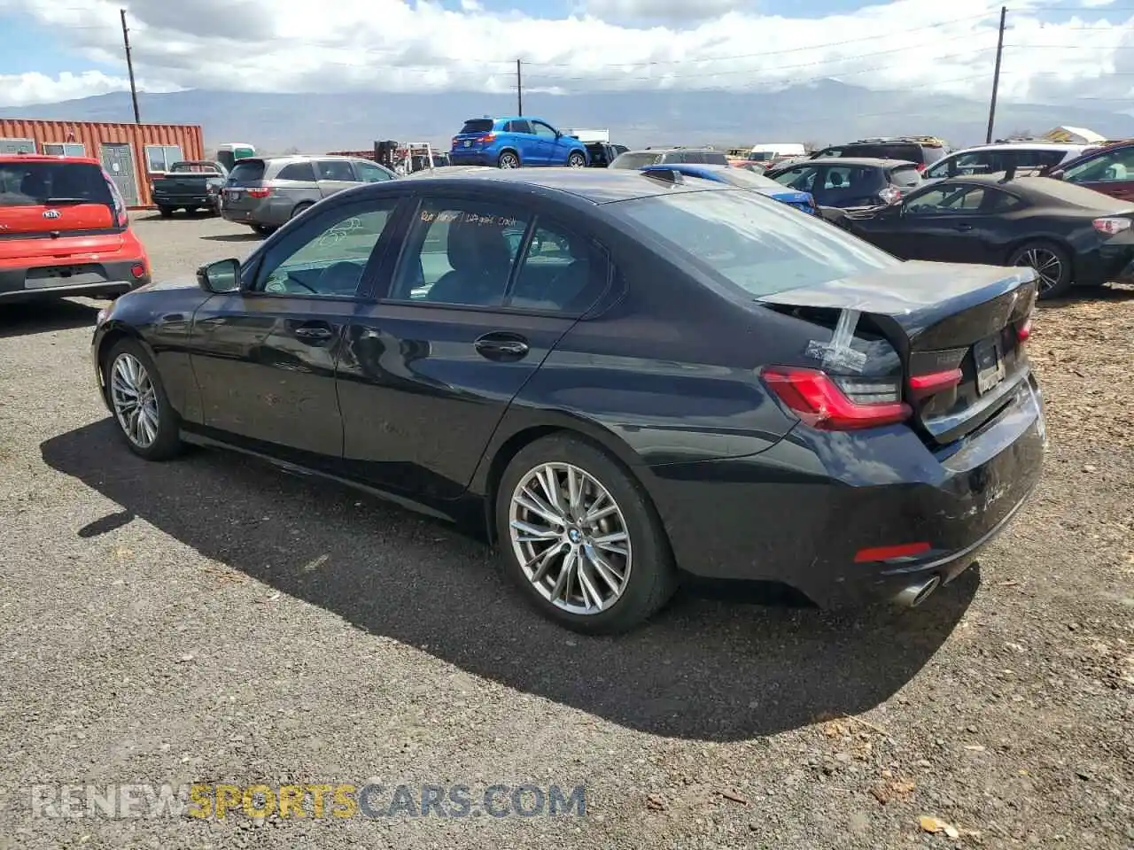 2 Photograph of a damaged car 3MW69FF07P8D19015 BMW 3 SERIES 2023