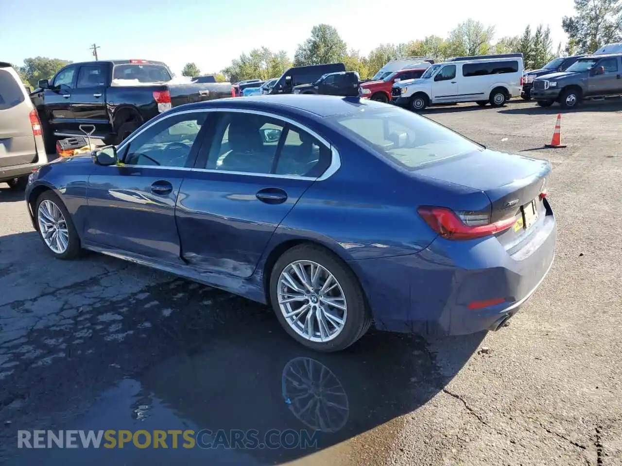 2 Photograph of a damaged car 3MW89FF02P8D01966 BMW 3 SERIES 2023