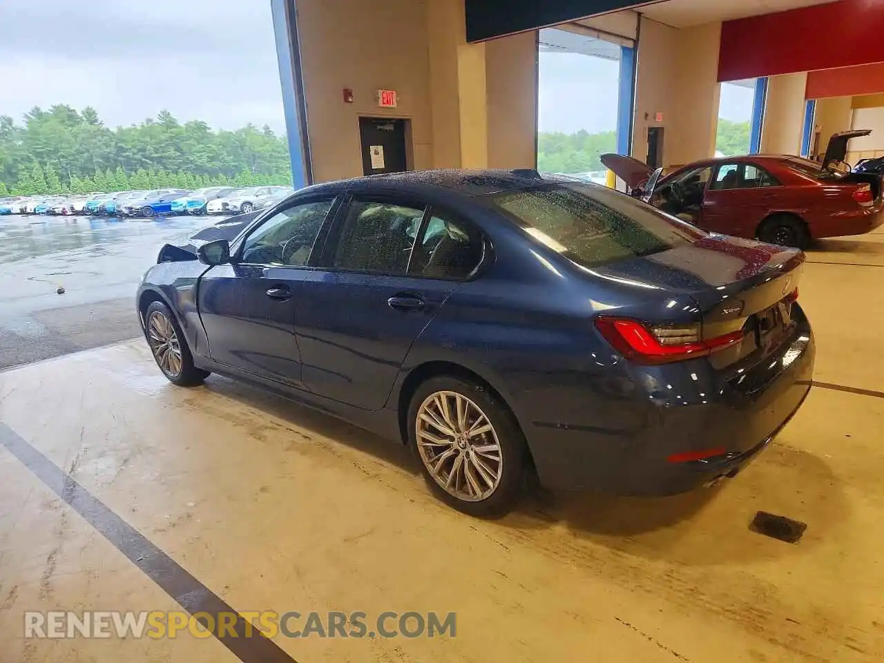 2 Photograph of a damaged car 3MW89FF03P8C93702 BMW 3 SERIES 2023