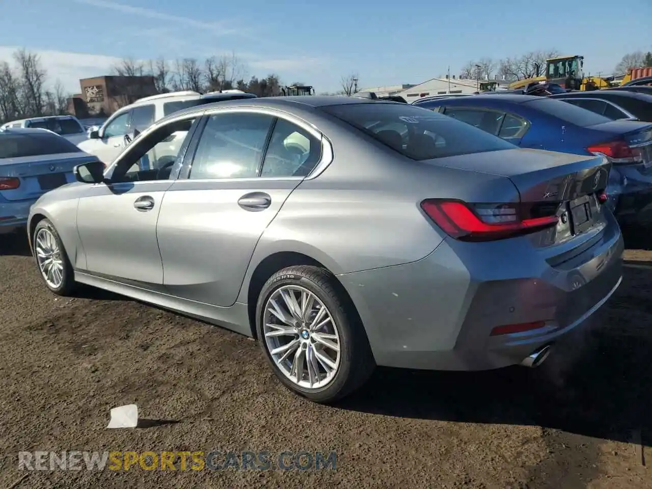 2 Photograph of a damaged car 3MW89FF08R8E76340 BMW 3 SERIES 2024