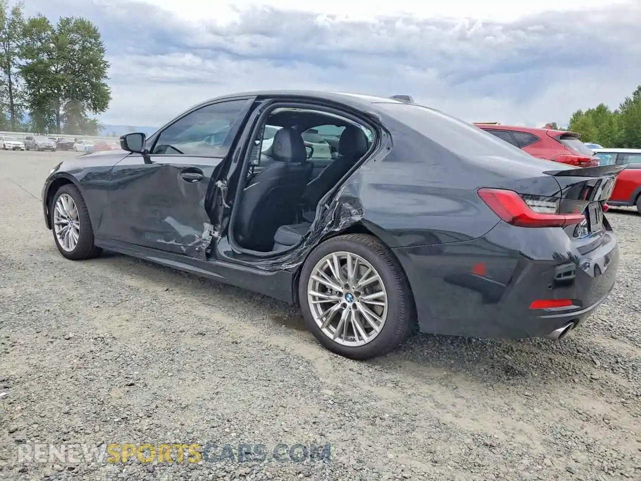 2 Photograph of a damaged car 3MW89FF08R8E77231 BMW 3 SERIES 2024