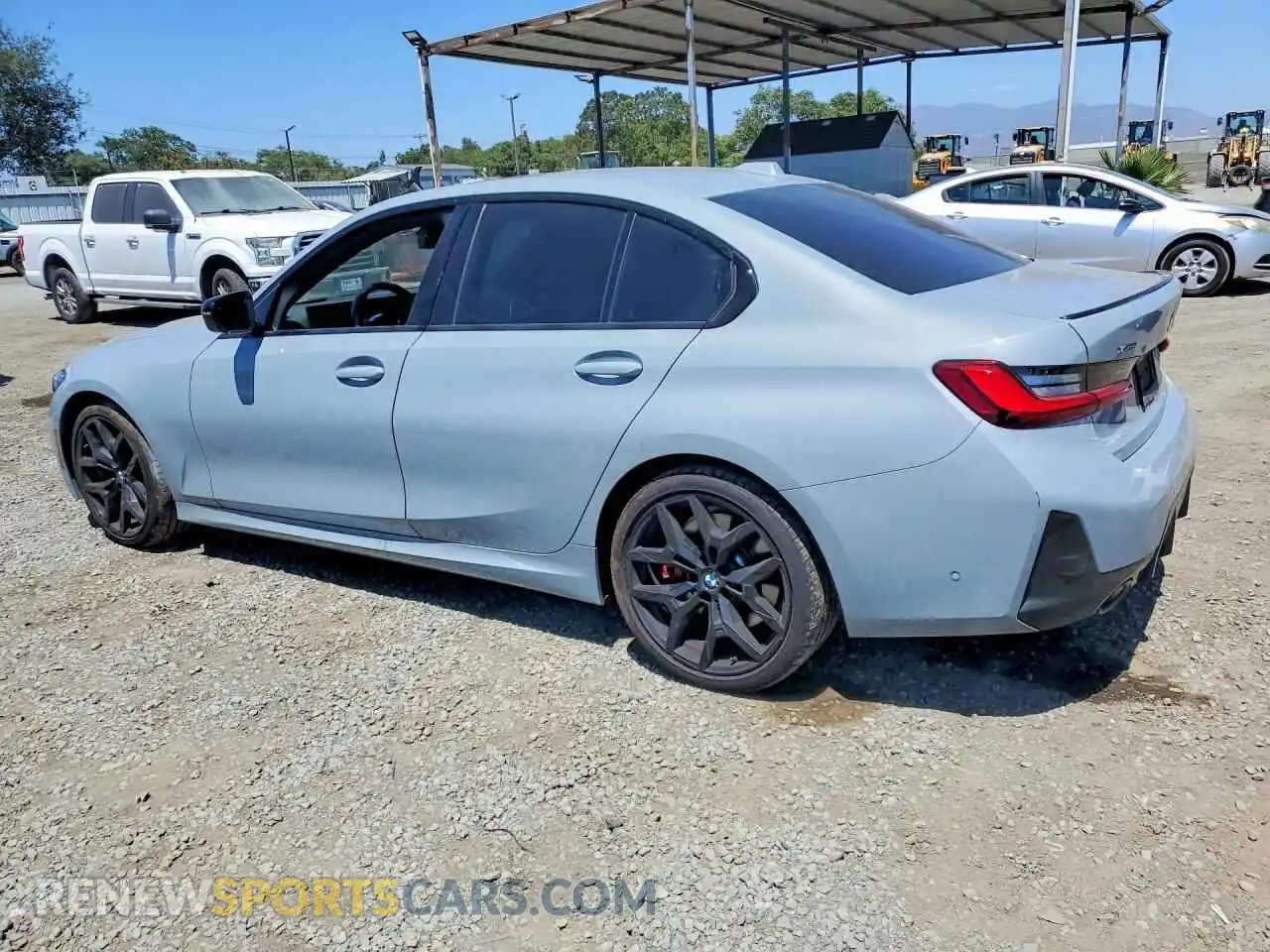 2 Фотография поврежденного автомобиля 3MW89CW01S8F04550 BMW 3 SERIES 2025