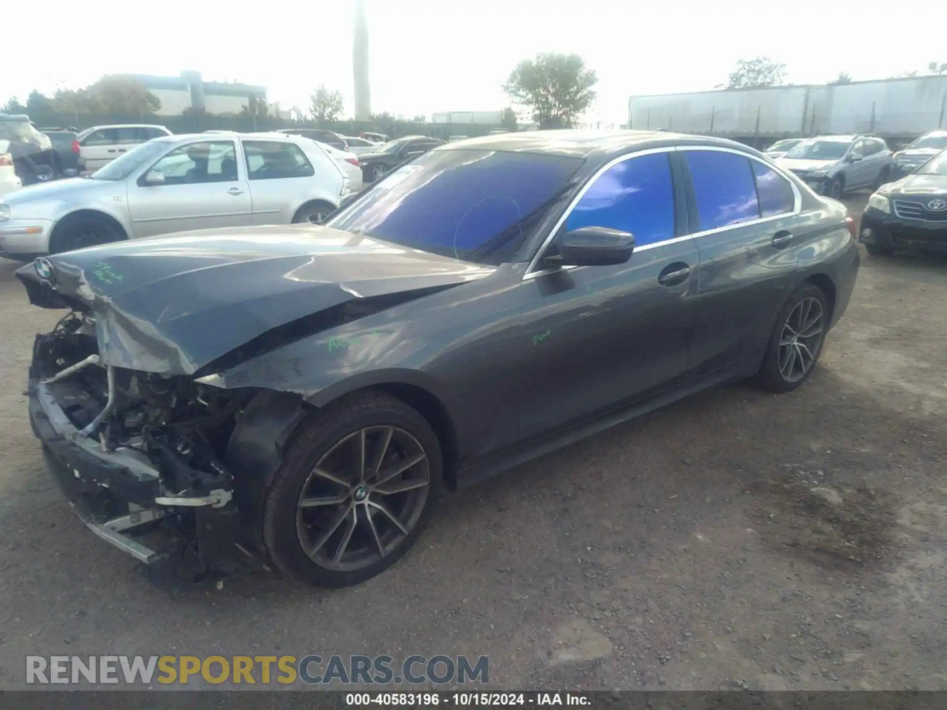 2 fotografías del automóvil dañado WBA5R7C59KFH16455 BMW 330I 2019