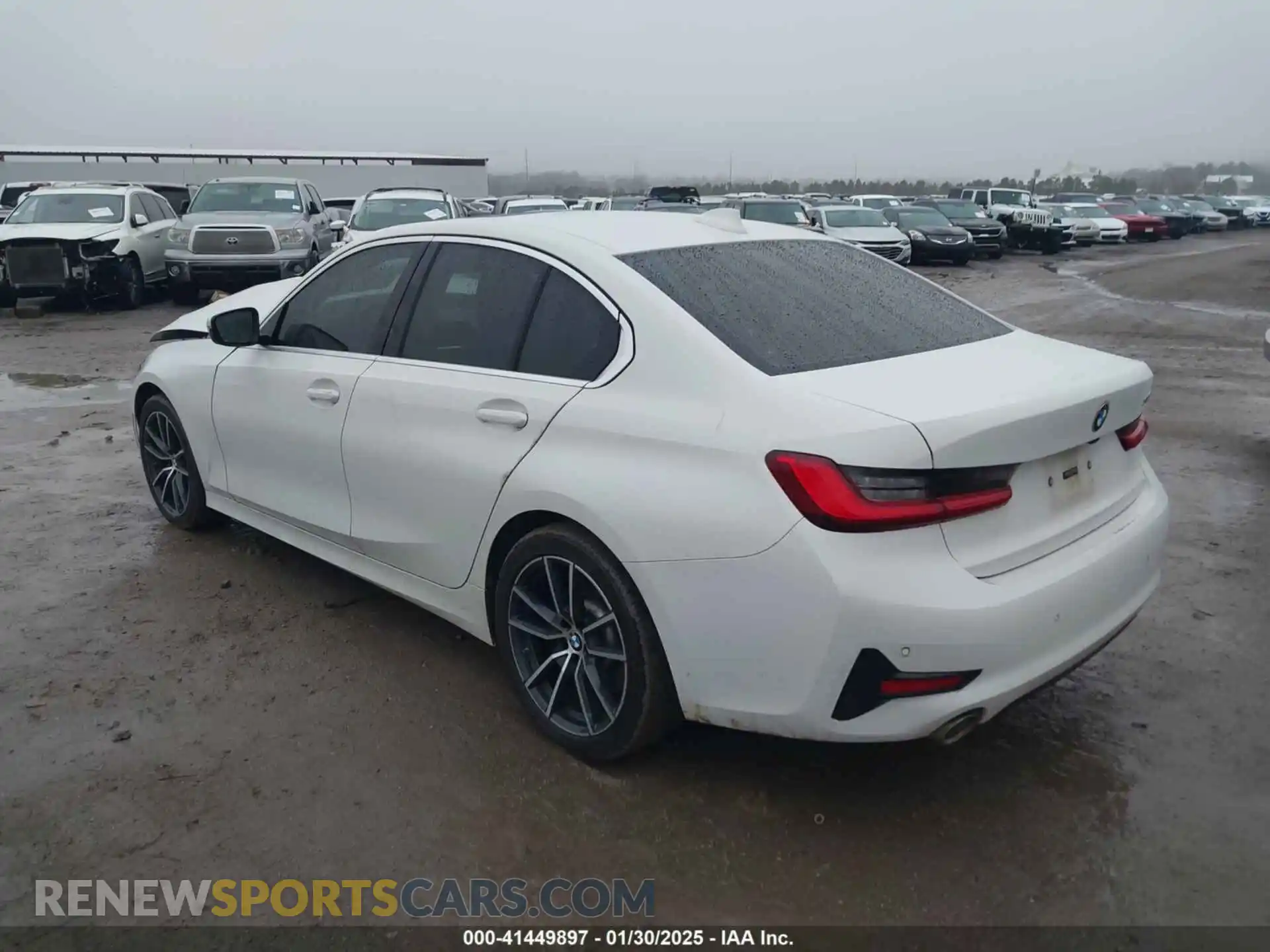 3 Photograph of a damaged car 3MW5R1J01L8B19134 BMW 330I 2020