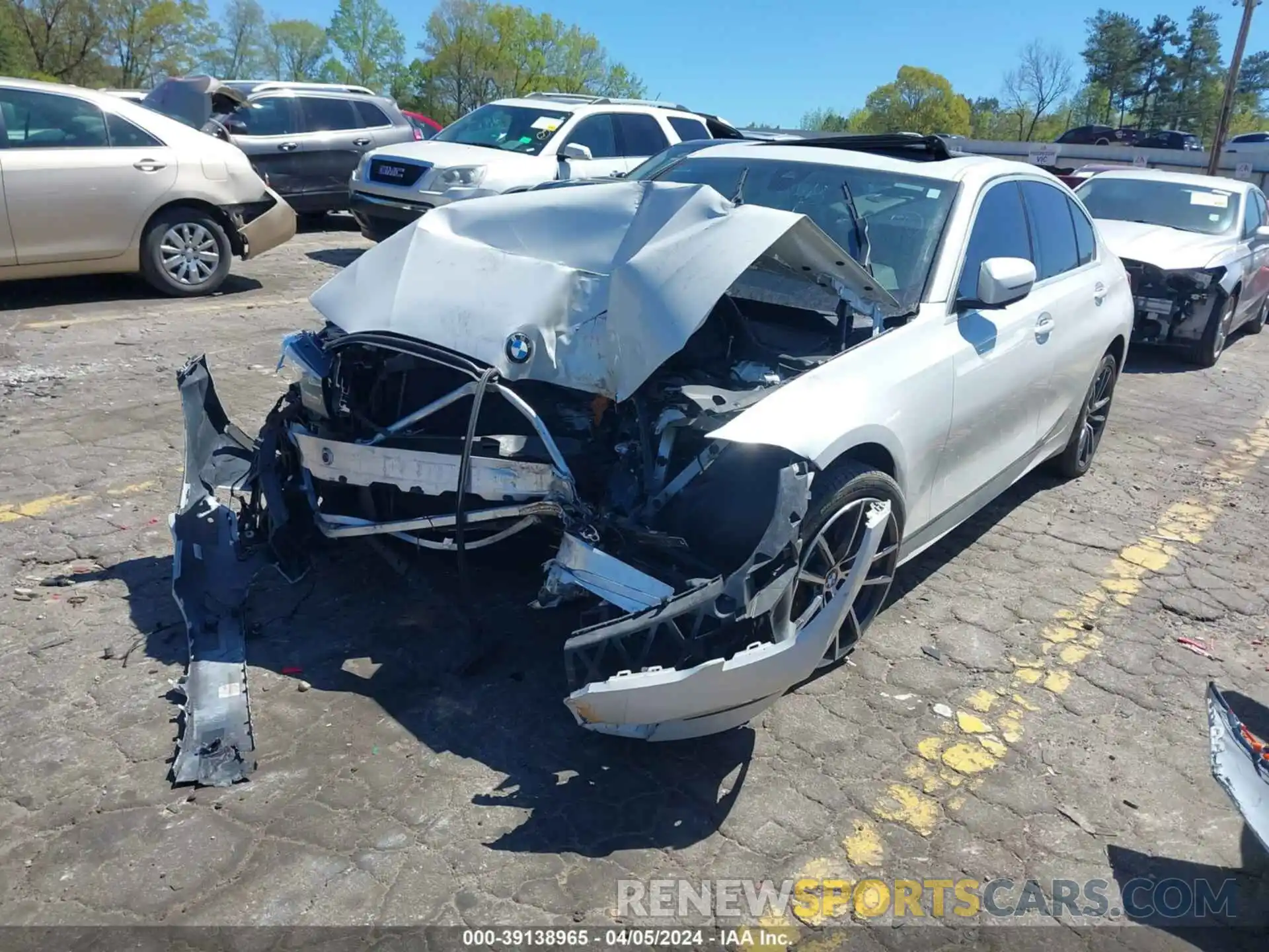 2 Photograph of a damaged car 3MW5R1J03L8B22214 BMW 330I 2020