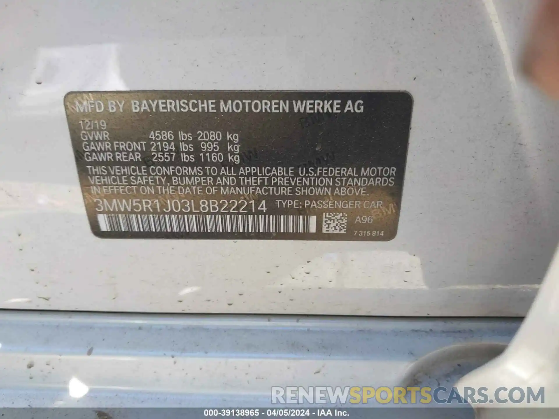 9 Photograph of a damaged car 3MW5R1J03L8B22214 BMW 330I 2020