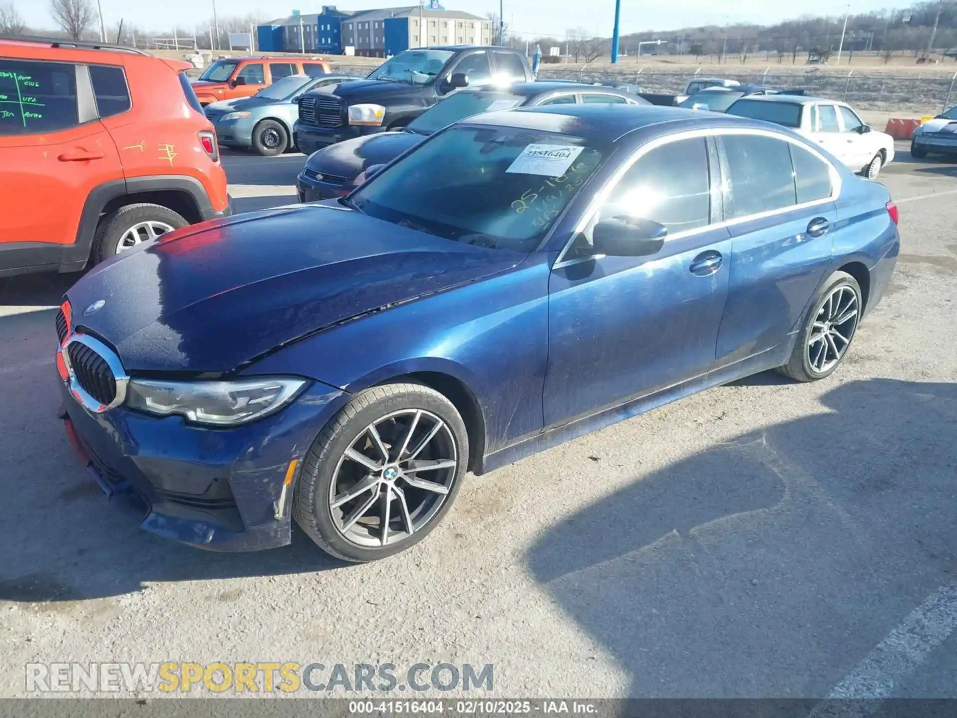2 Фотография поврежденного автомобиля 3MW5R7J02L8B23731 BMW 330I 2020