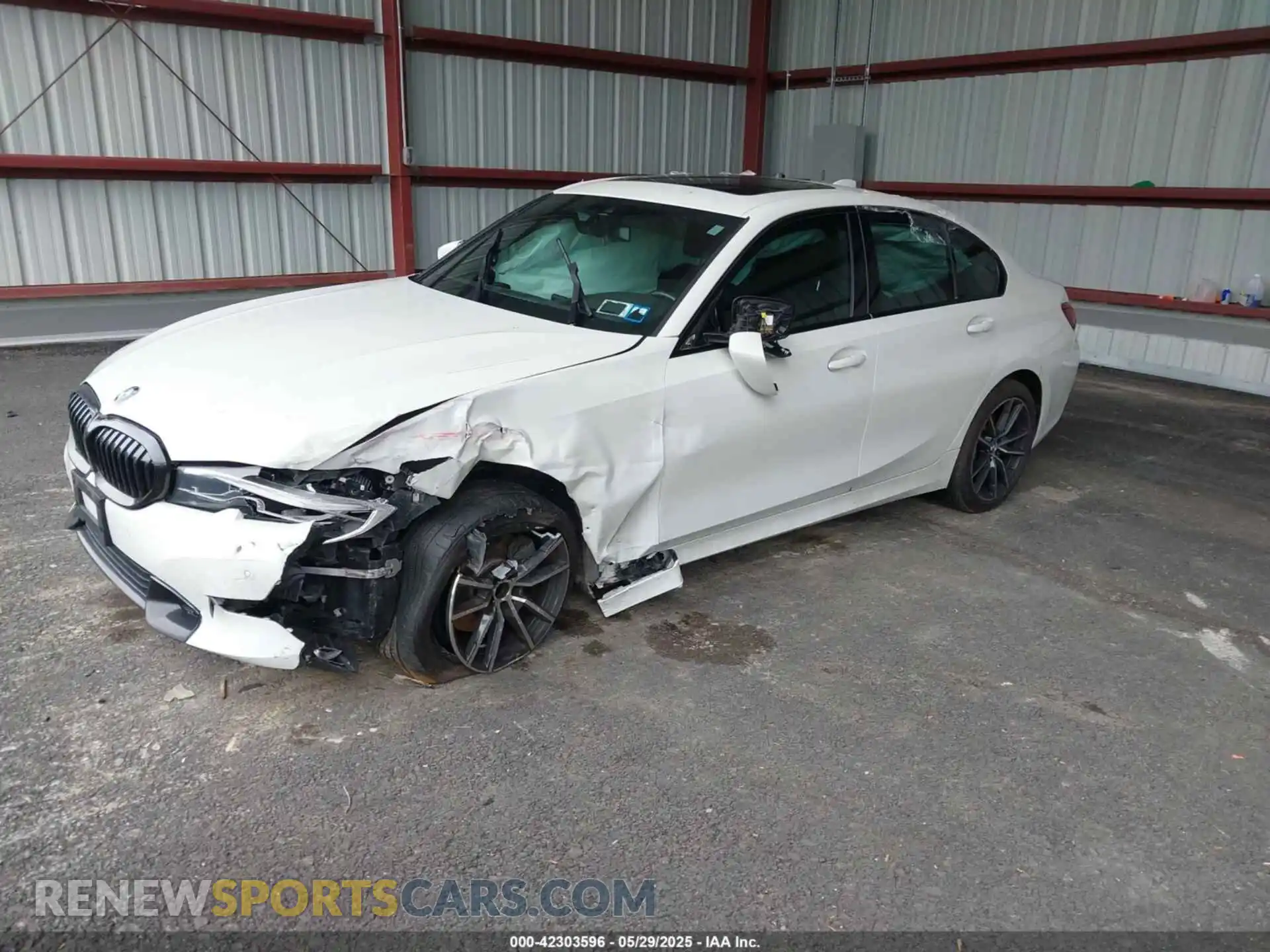 2 Фотография поврежденного автомобиля 3MW5R7J04L8B40479 BMW 330I 2020