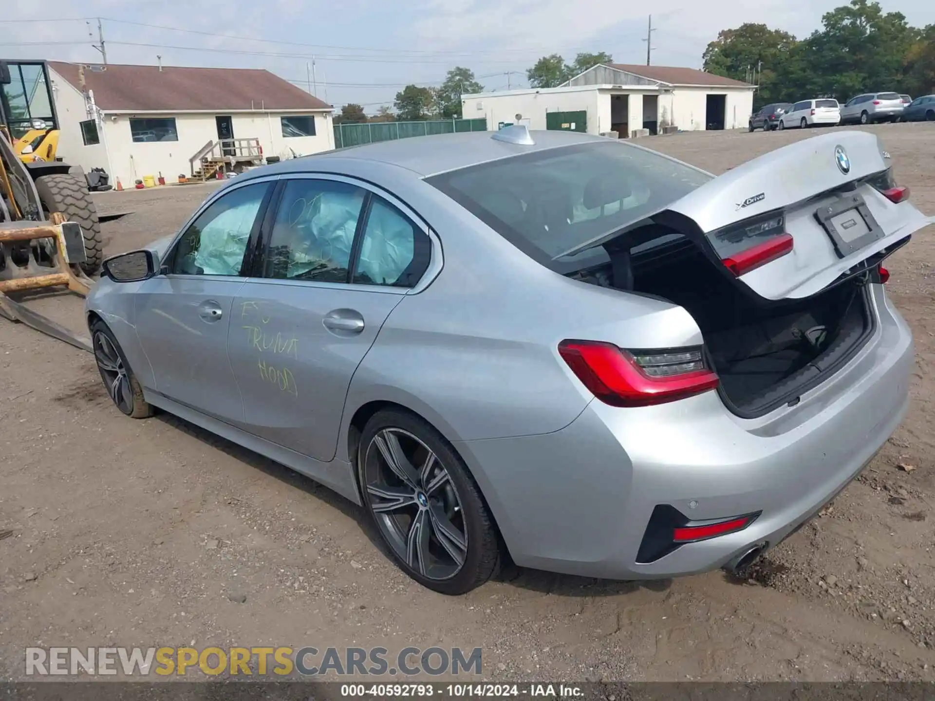 3 Фотография поврежденного автомобиля WBA5R7C09LFH53785 BMW 330I 2020